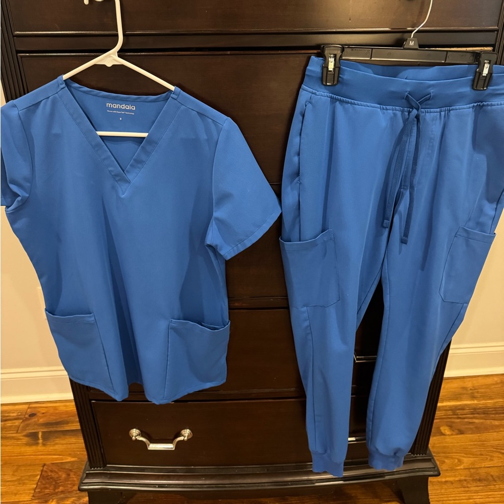 Royal blue Mandala scrub set Small joggers style pants